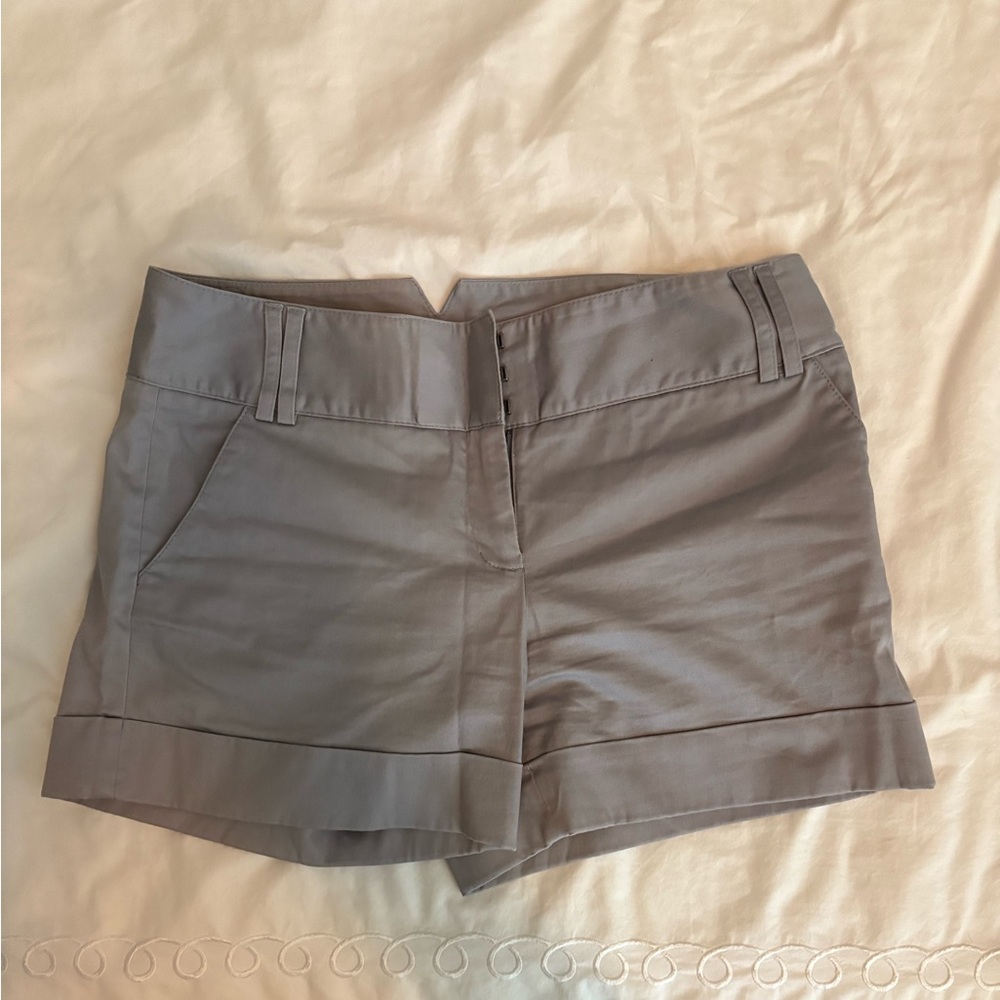 Grey shorts